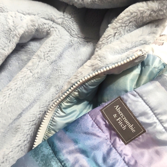 Abercrombie kids reversible puffer jacket size 7/8 - Picture 3 of 7